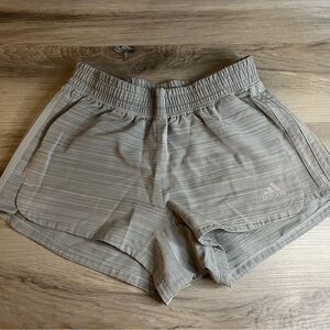 Adidas Women's Gray Athletic Shorts Sz XS